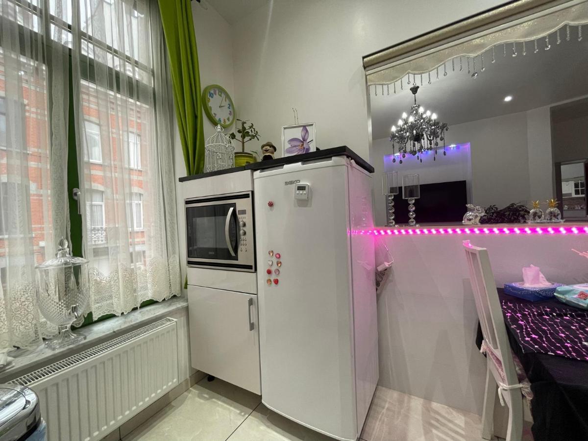 Appartement Centre Zaza Bryssel Exteriör bild